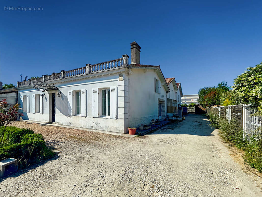 Maison à EYSINES