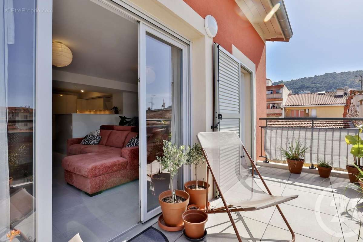 Appartement à NICE