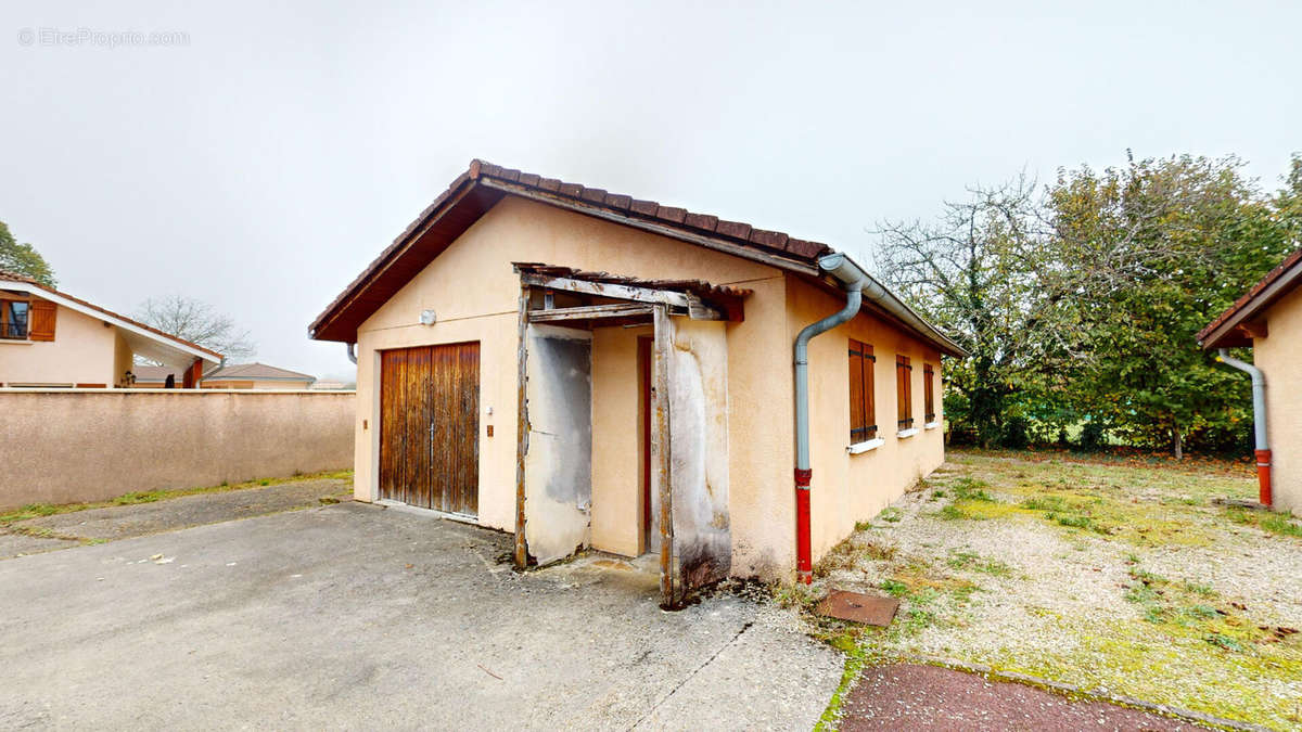 Maison à SAINT-JEAN-LE-VIEUX