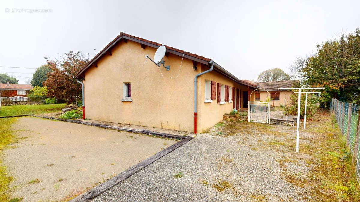 Maison à SAINT-JEAN-LE-VIEUX