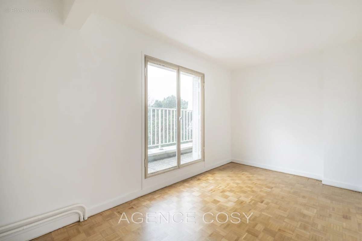 Appartement à VERSAILLES