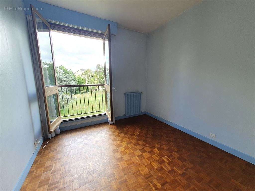 Appartement à GARCHES