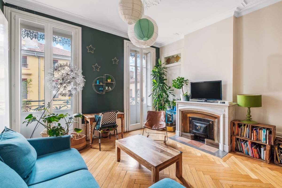 Appartement à LYON-7E