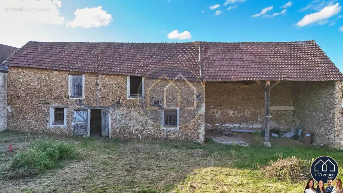 Maison à SAINT-LEGER-EN-YVELINES