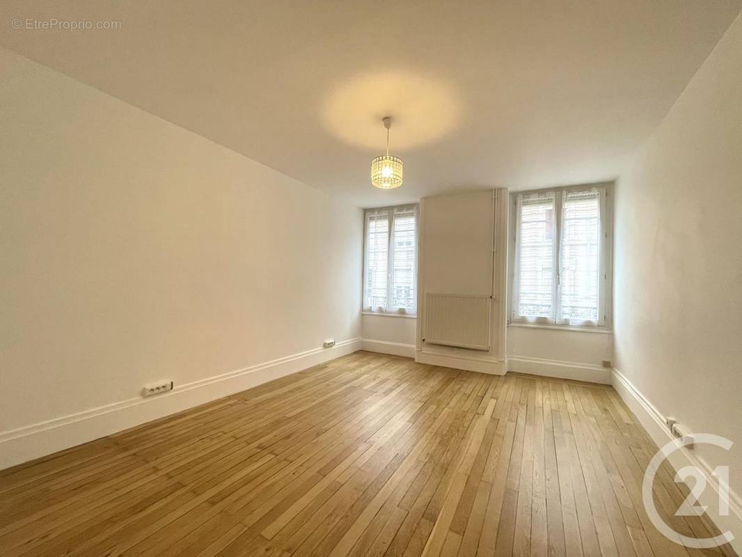 Appartement à VILLEURBANNE