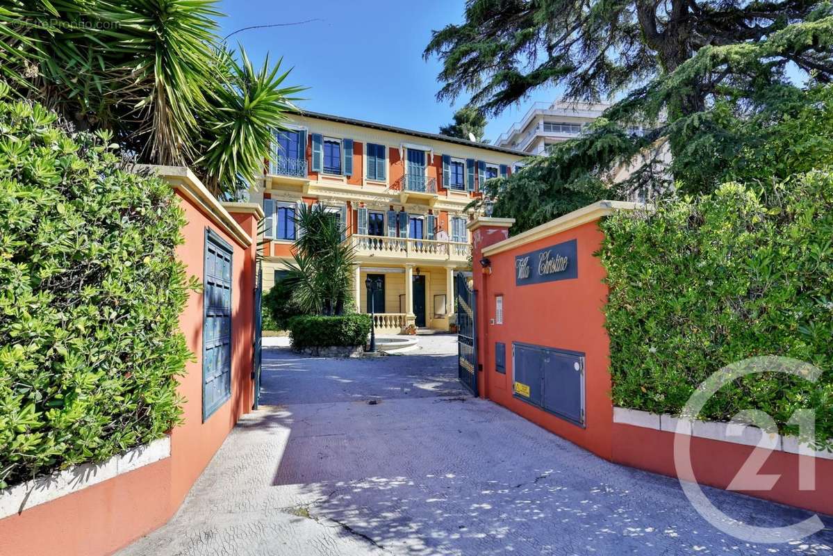 Appartement à NICE