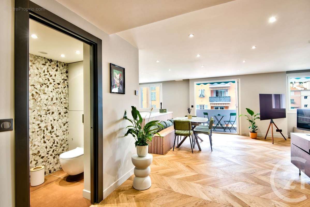 Appartement à NICE