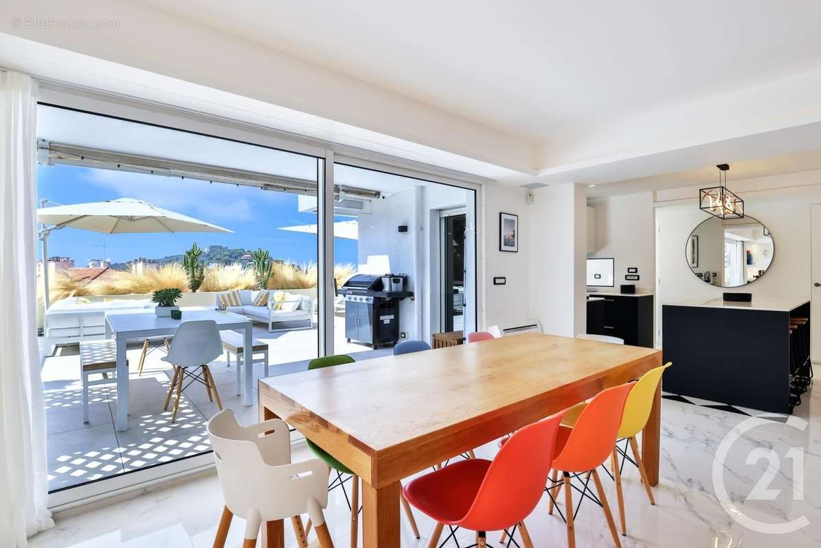 Appartement à VILLEFRANCHE-SUR-MER