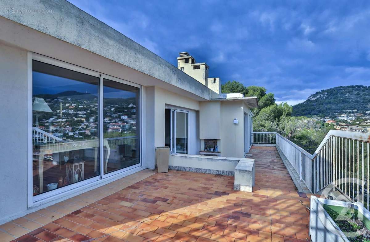 Appartement à VILLEFRANCHE-SUR-MER