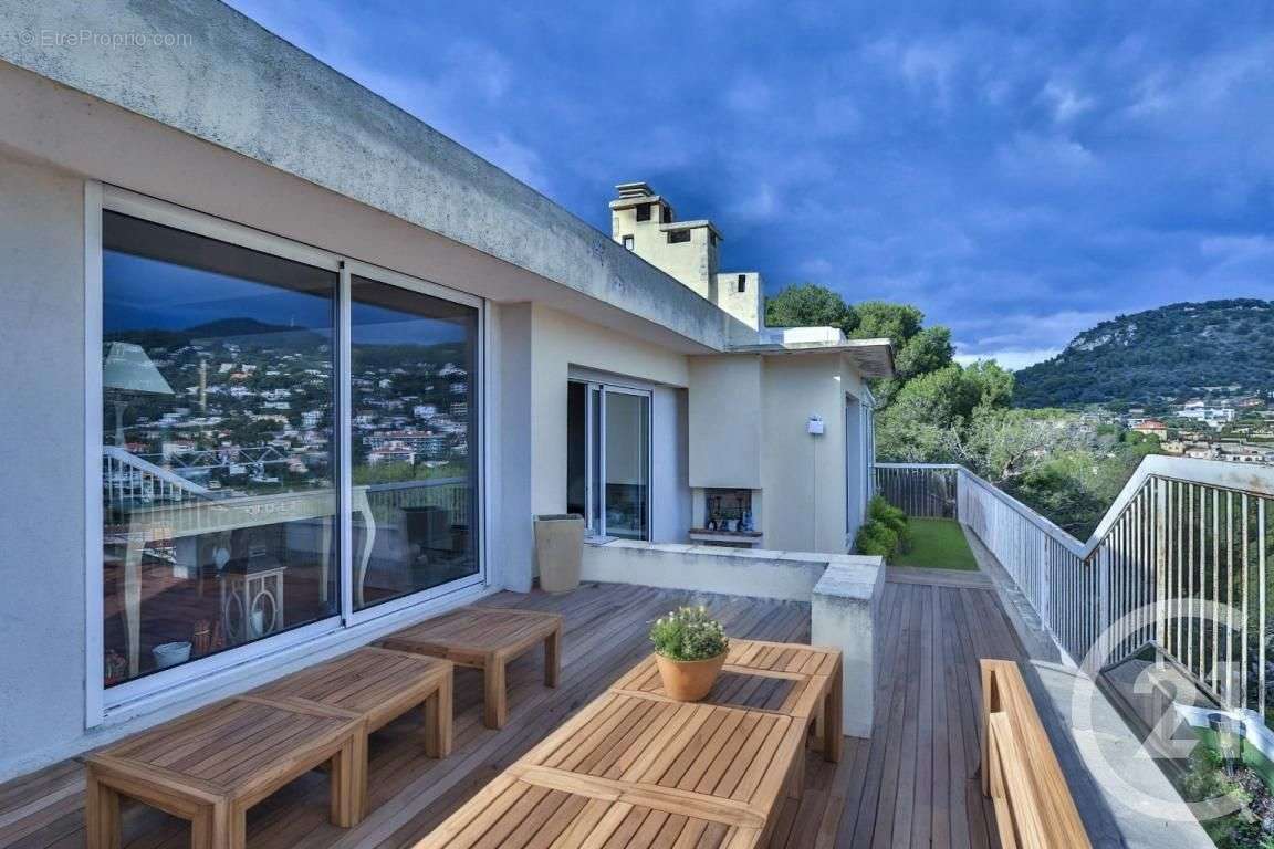 Appartement à VILLEFRANCHE-SUR-MER