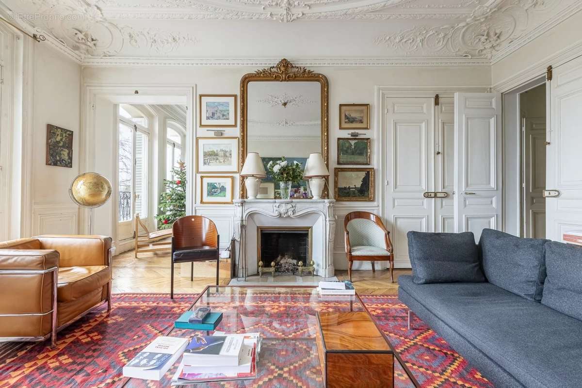 Appartement à PARIS-5E