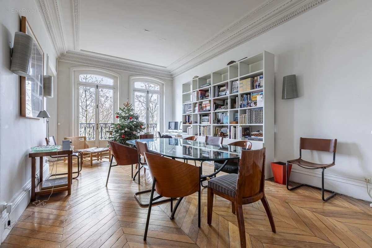 Appartement à PARIS-5E