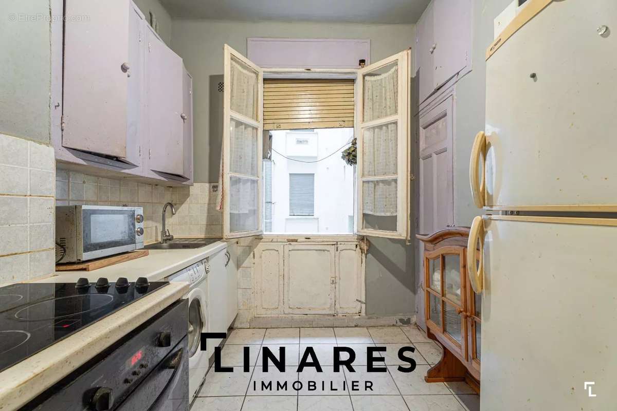 Appartement à MARSEILLE-7E