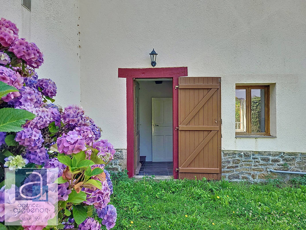 Maison à YVIGNAC-LA-TOUR