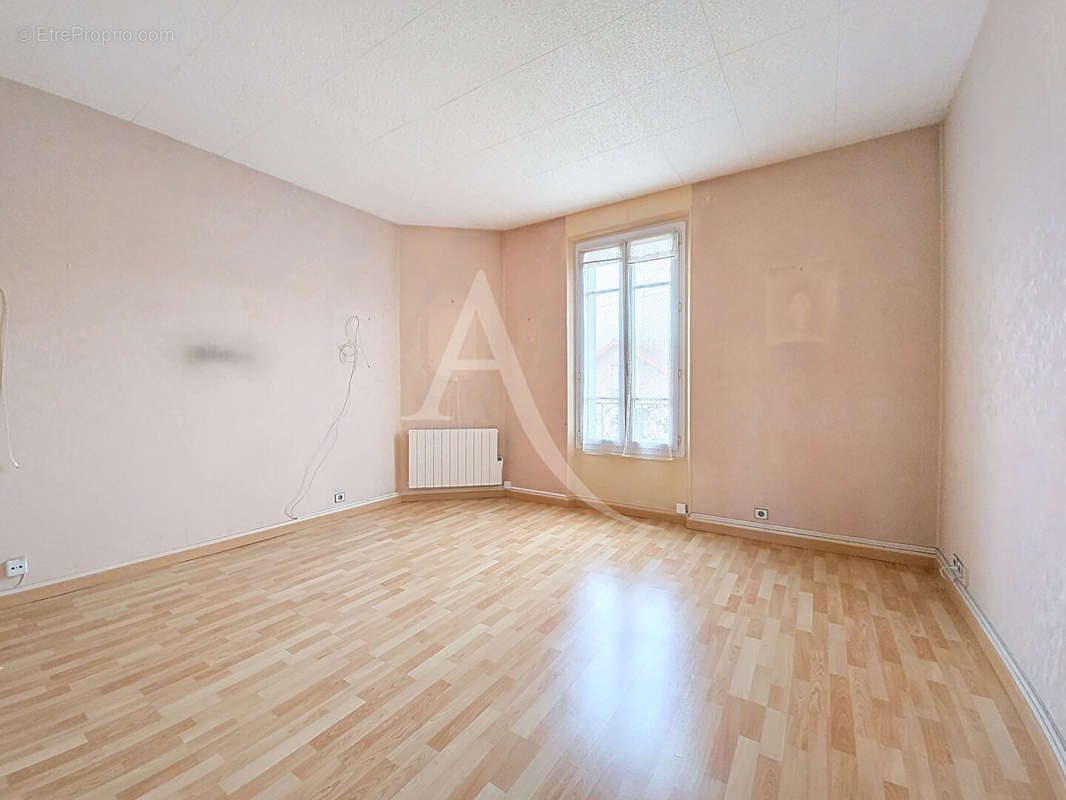 Appartement à ATHIS-MONS