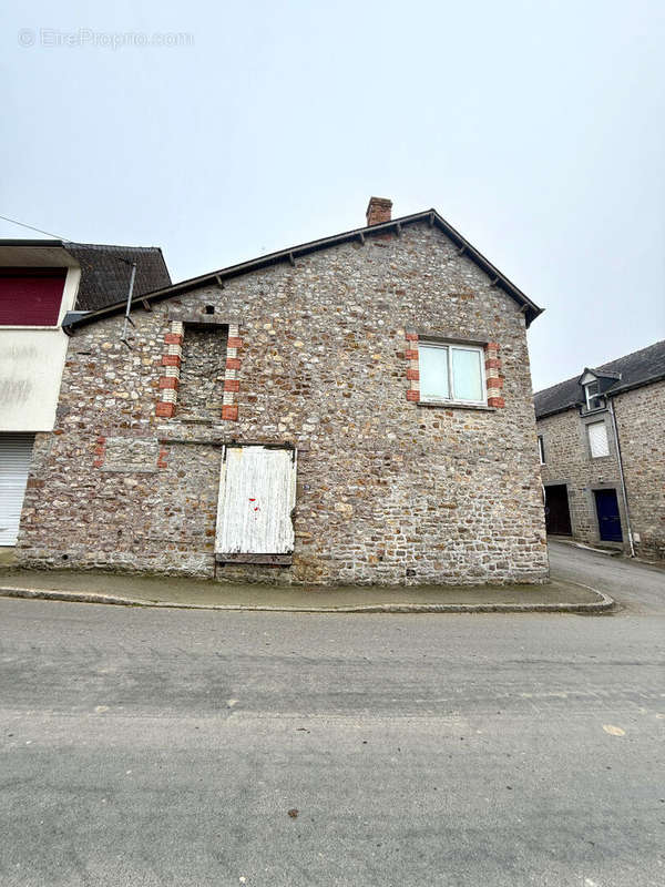 Maison à CHATILLON-EN-VENDELAIS