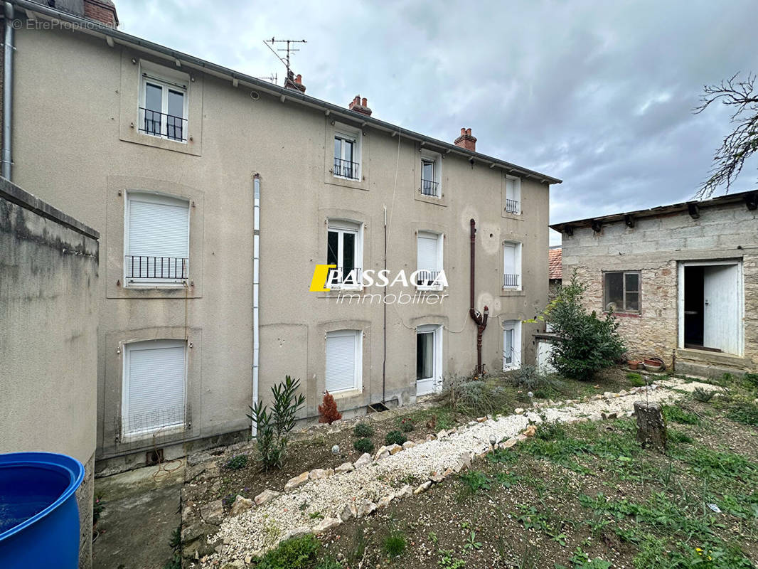 Appartement à SEVERAC-LE-CHATEAU