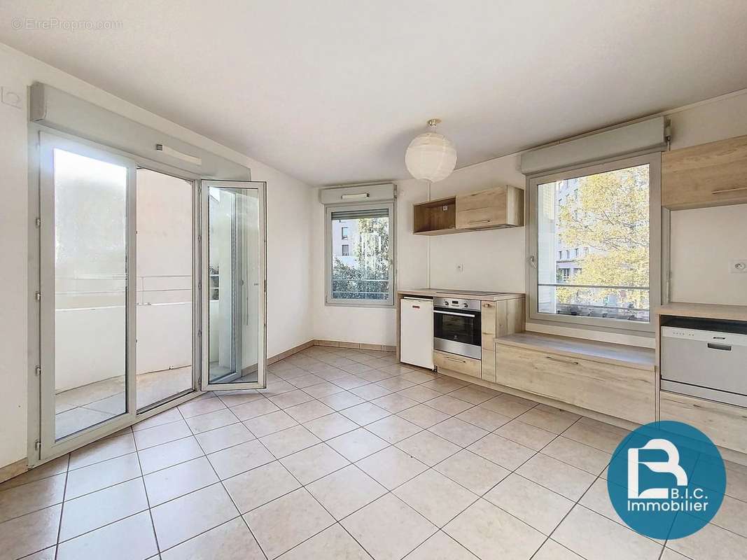 Appartement à LYON-7E