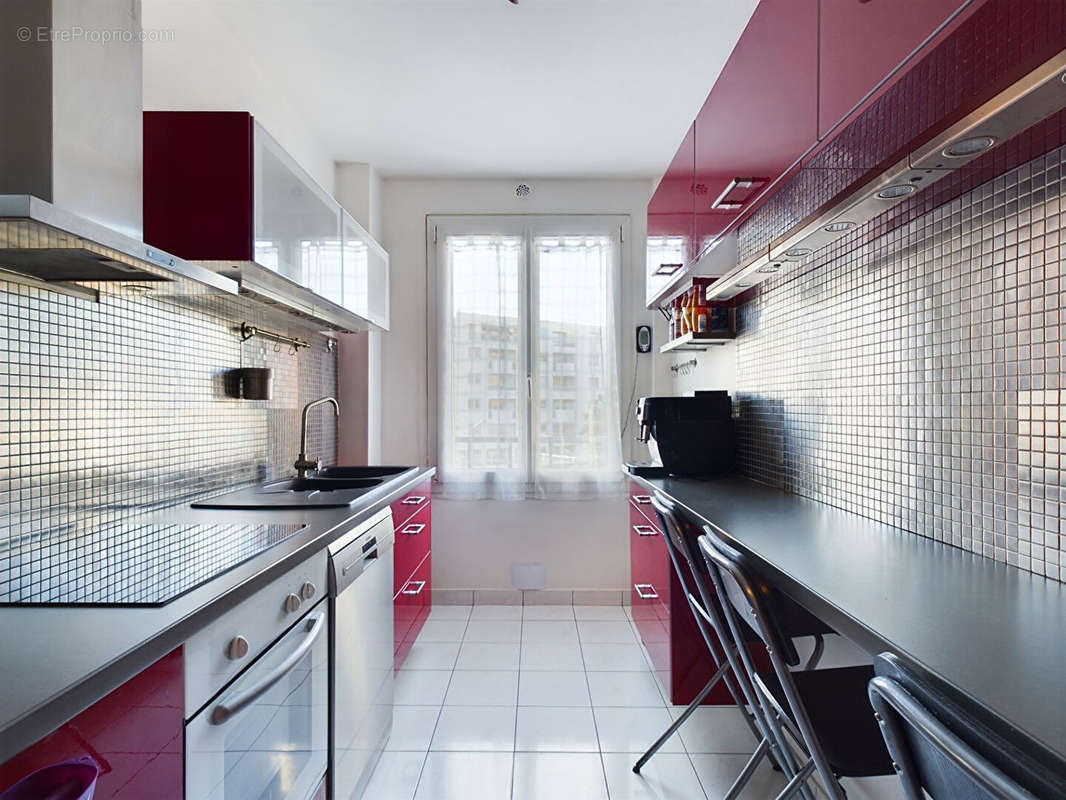 Appartement à PARIS-20E