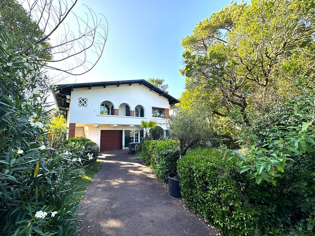 Maison à LE BOUSCAT