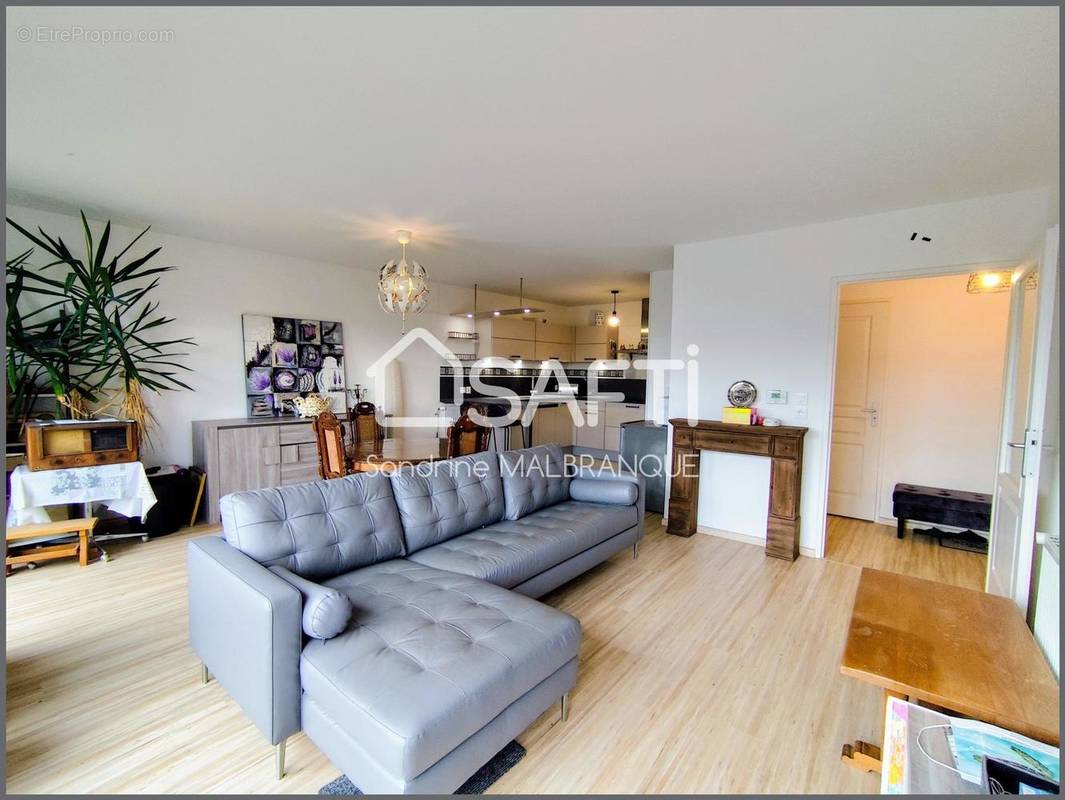 Photo 1 - Appartement à VENDIN-LE-VIEIL