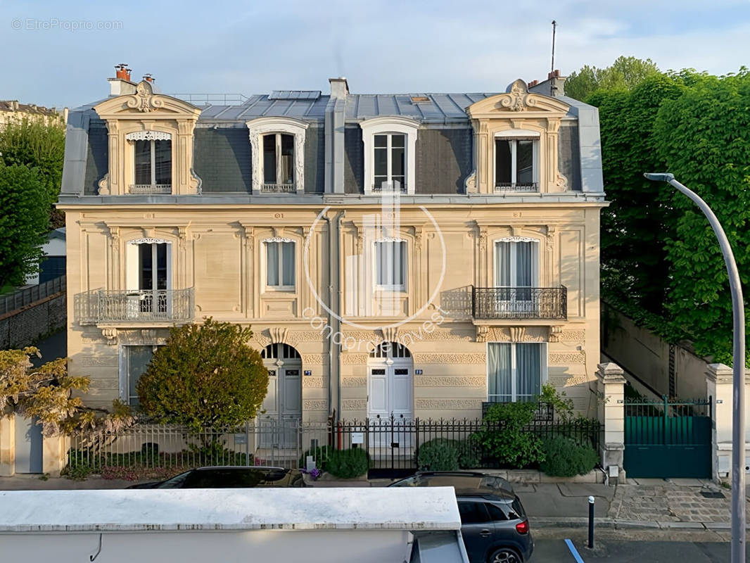 Maison à ASNIERES-SUR-SEINE