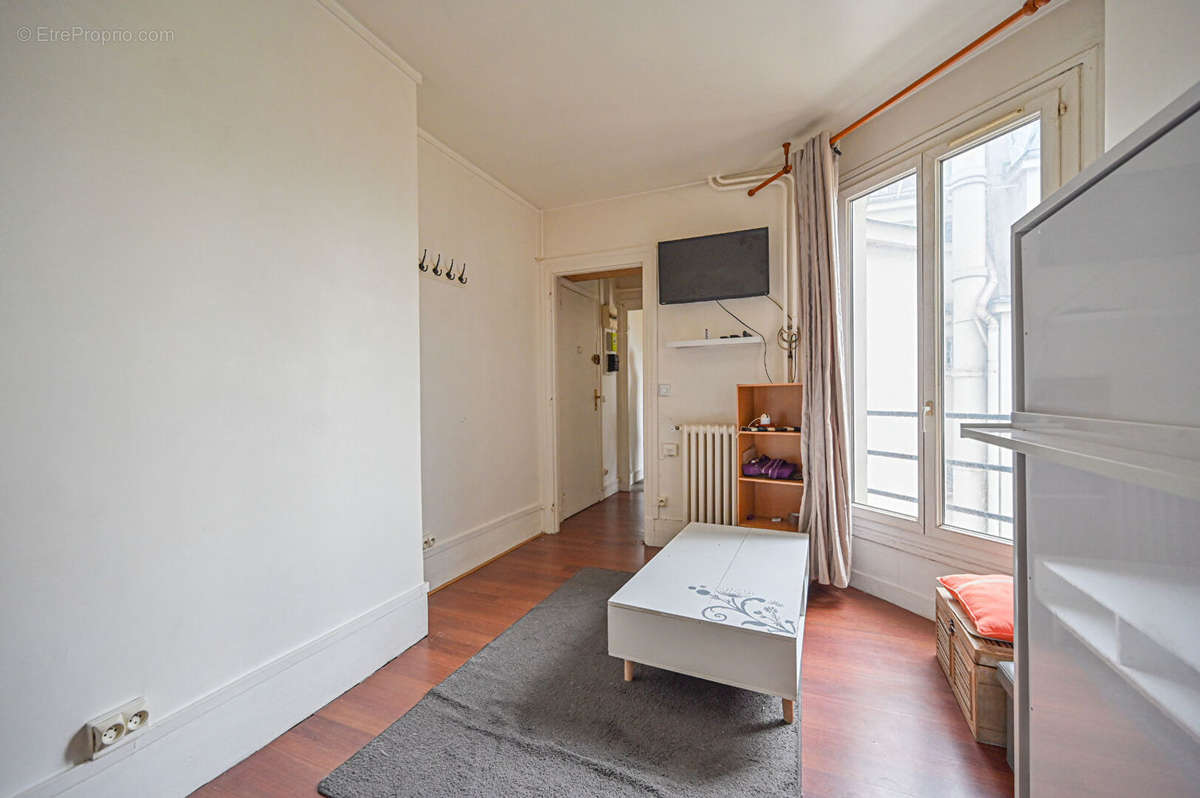 Appartement à PARIS-20E