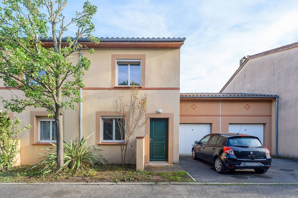 Maison à CASTELGINEST