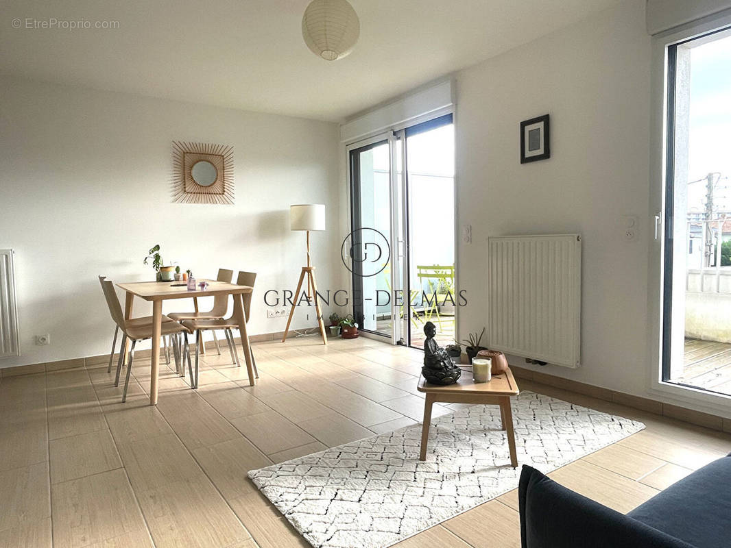 Appartement à BORDEAUX