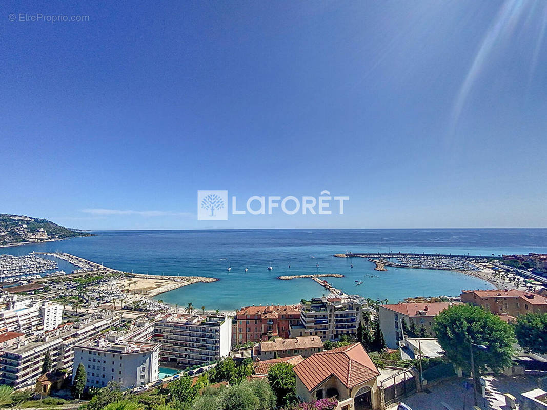 Appartement à MENTON