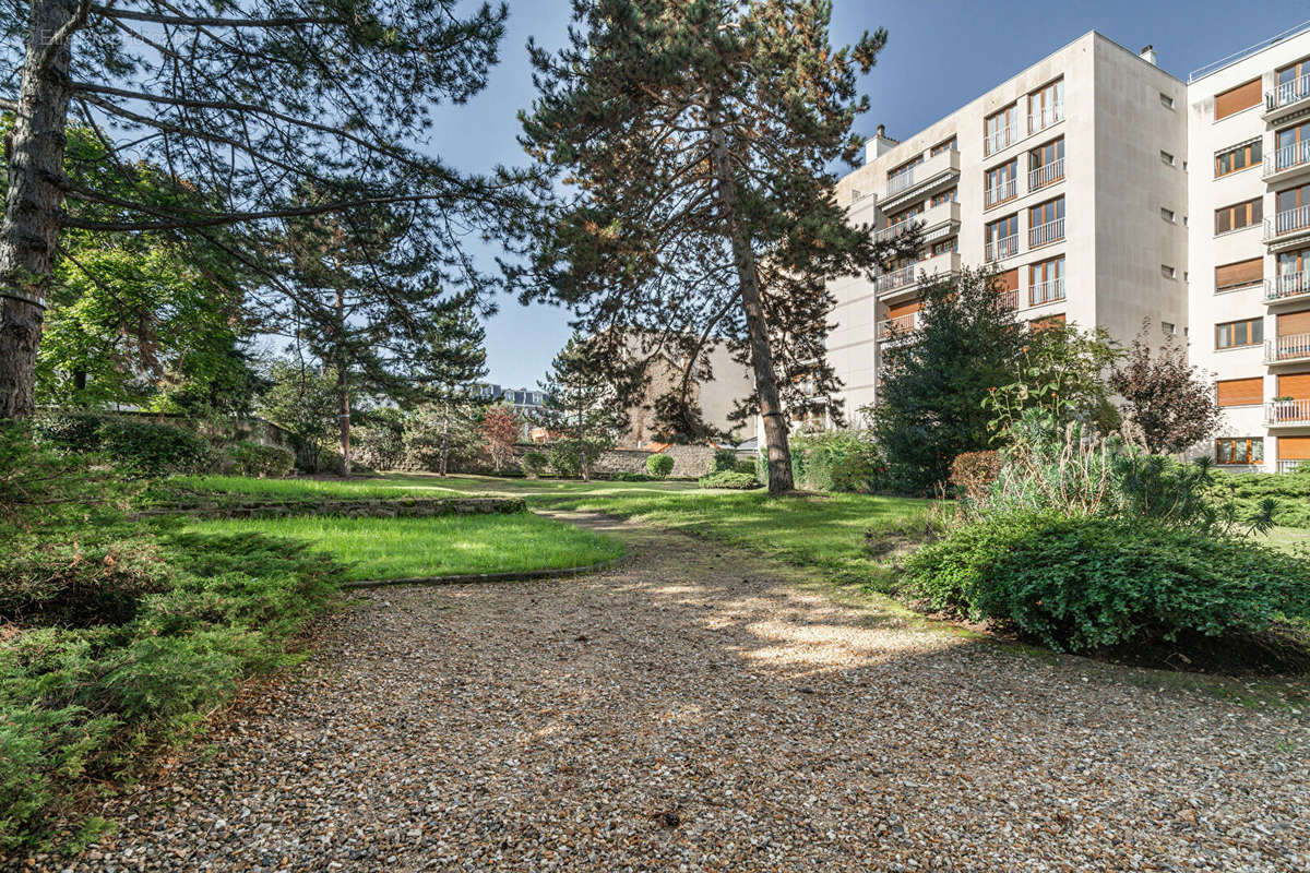 Appartement à RUEIL-MALMAISON