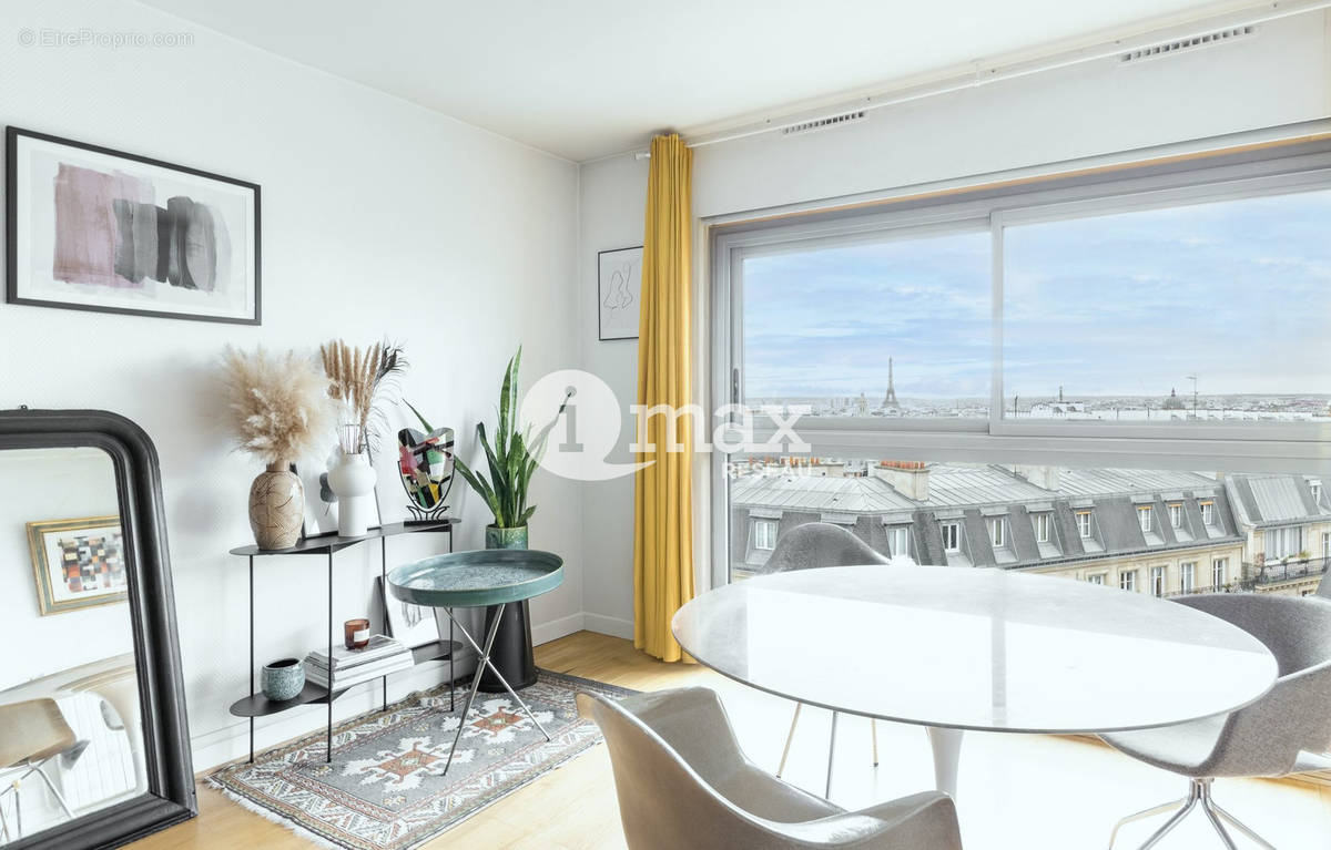 Appartement à PARIS-9E