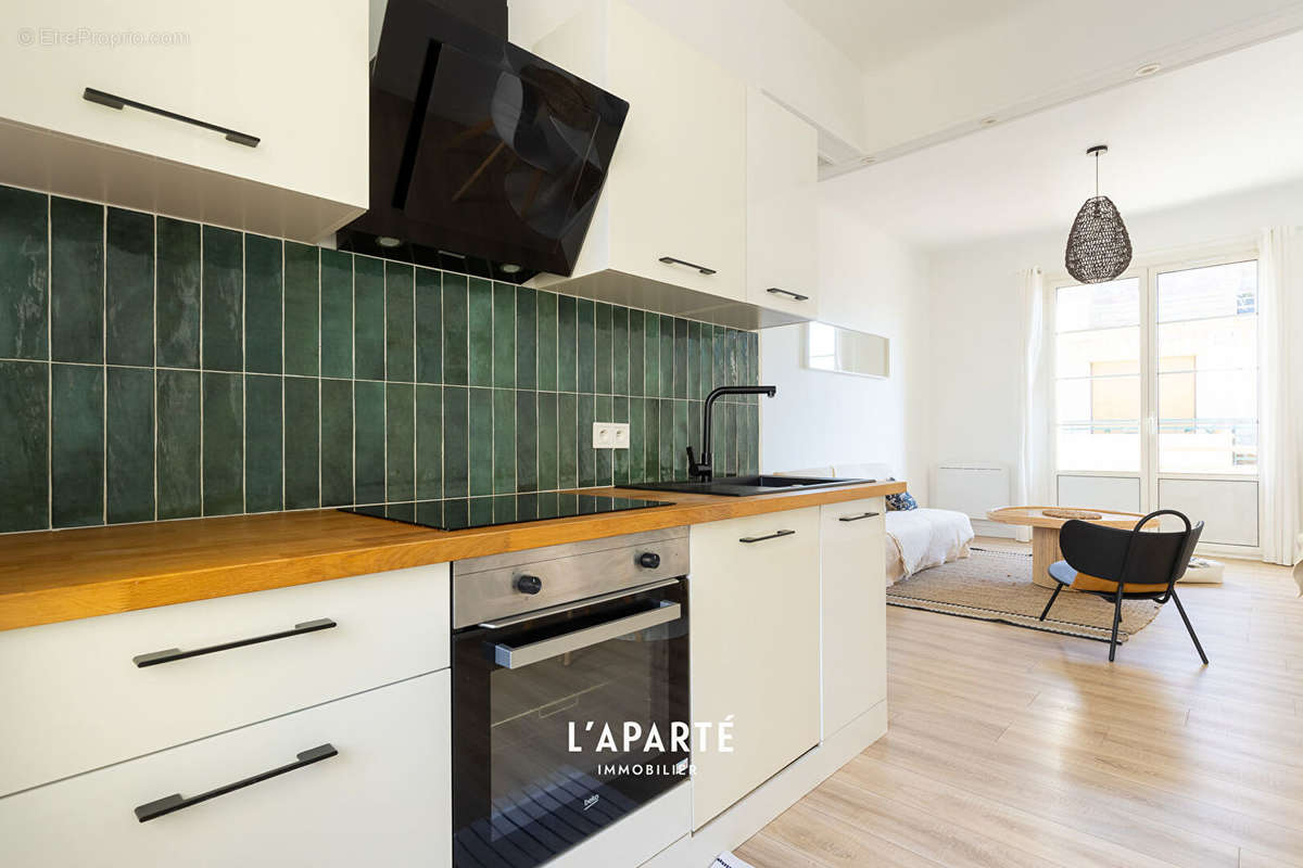 Appartement à MARSEILLE-6E