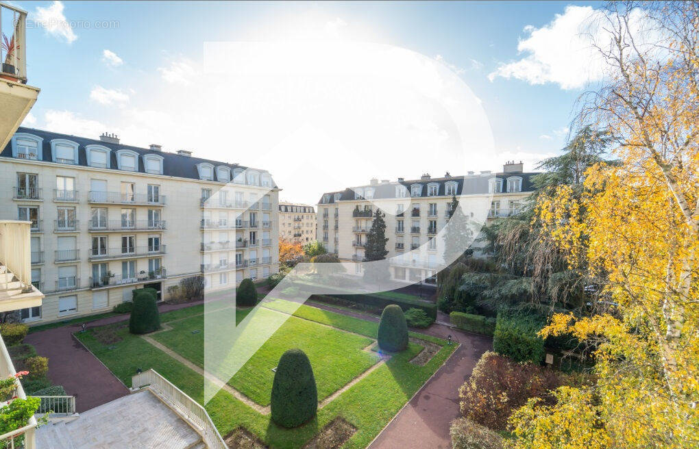 Appartement à VERSAILLES