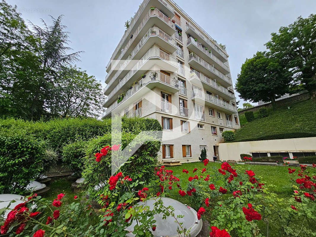 Appartement à SEVRES