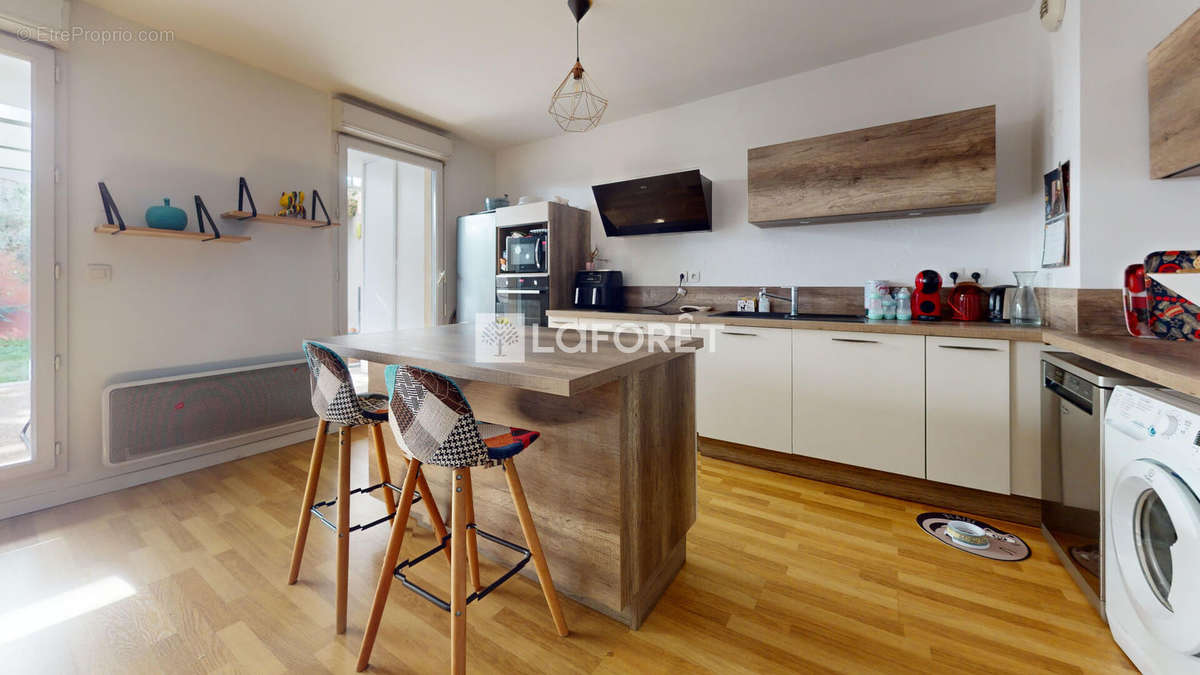 Appartement à MARSEILLE-13E