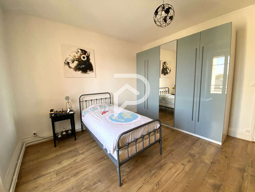 Appartement à CHARLEVILLE-MEZIERES