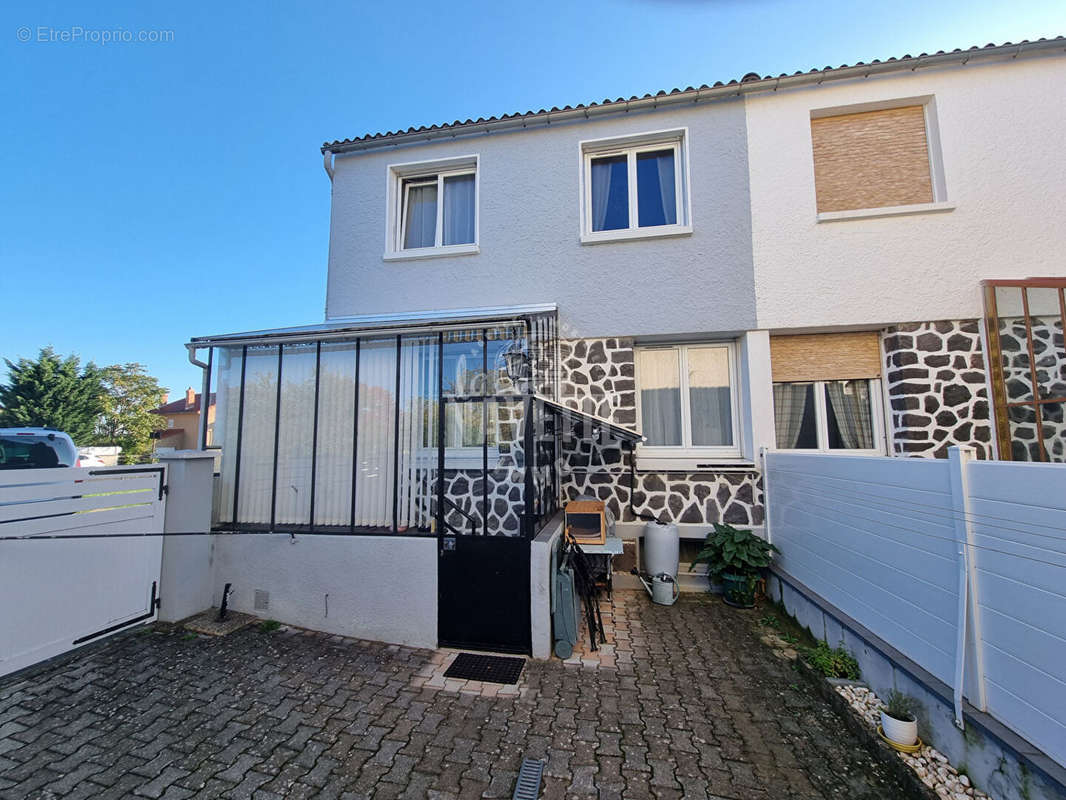 Maison à CLERMONT-FERRAND