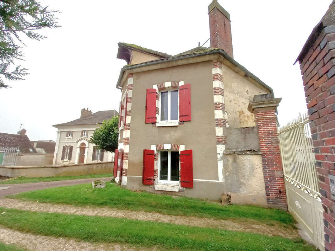 Maison à BRION