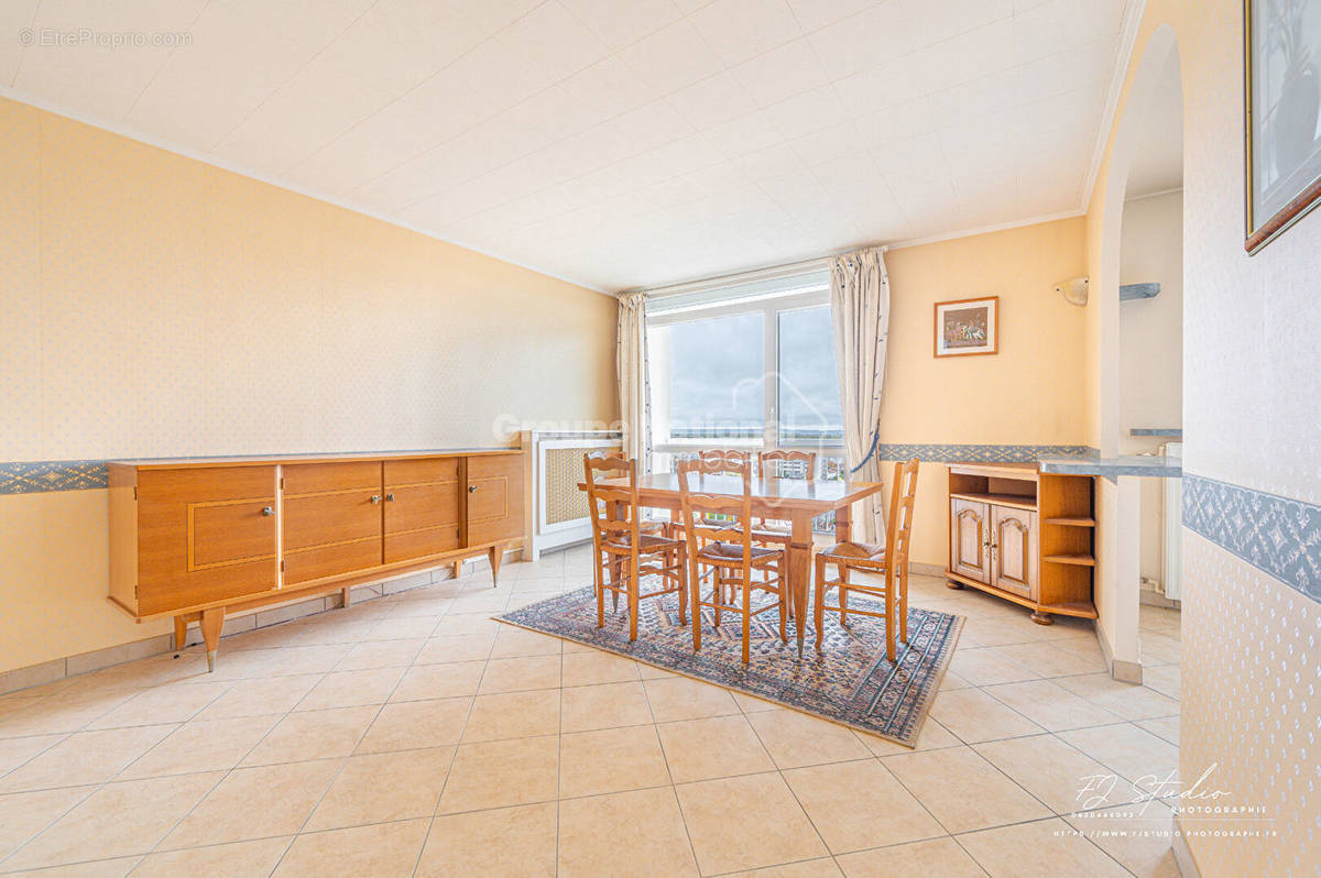 Appartement à TAVERNY