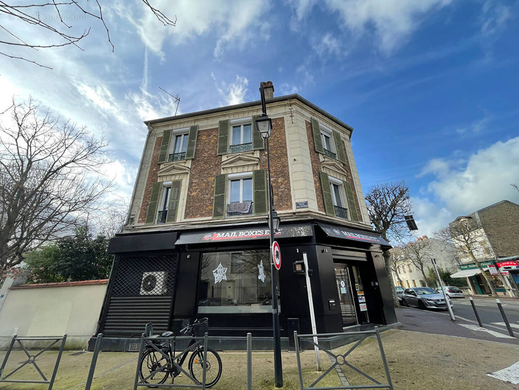 Appartement à LE PERREUX-SUR-MARNE