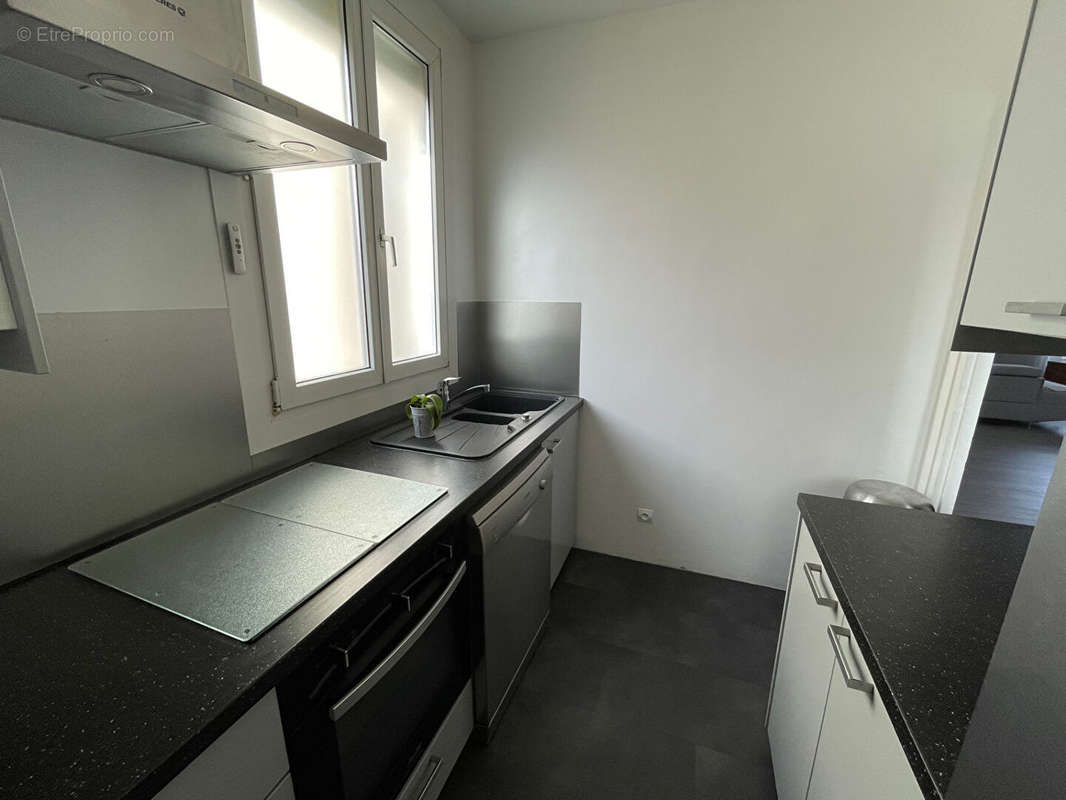 Appartement à LE PERREUX-SUR-MARNE