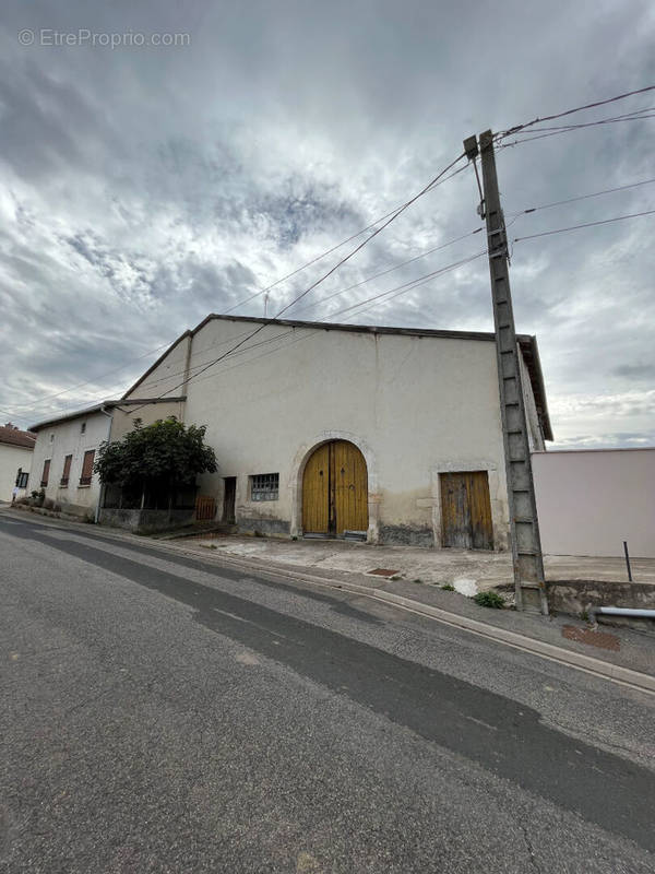 Maison à PAREY-SAINT-CESAIRE