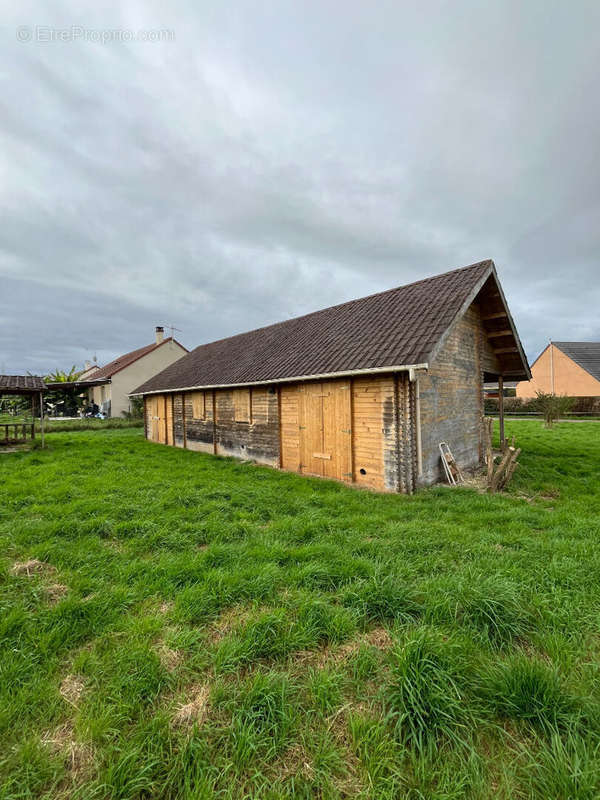 Maison à MARCILLY-LE-HAYER