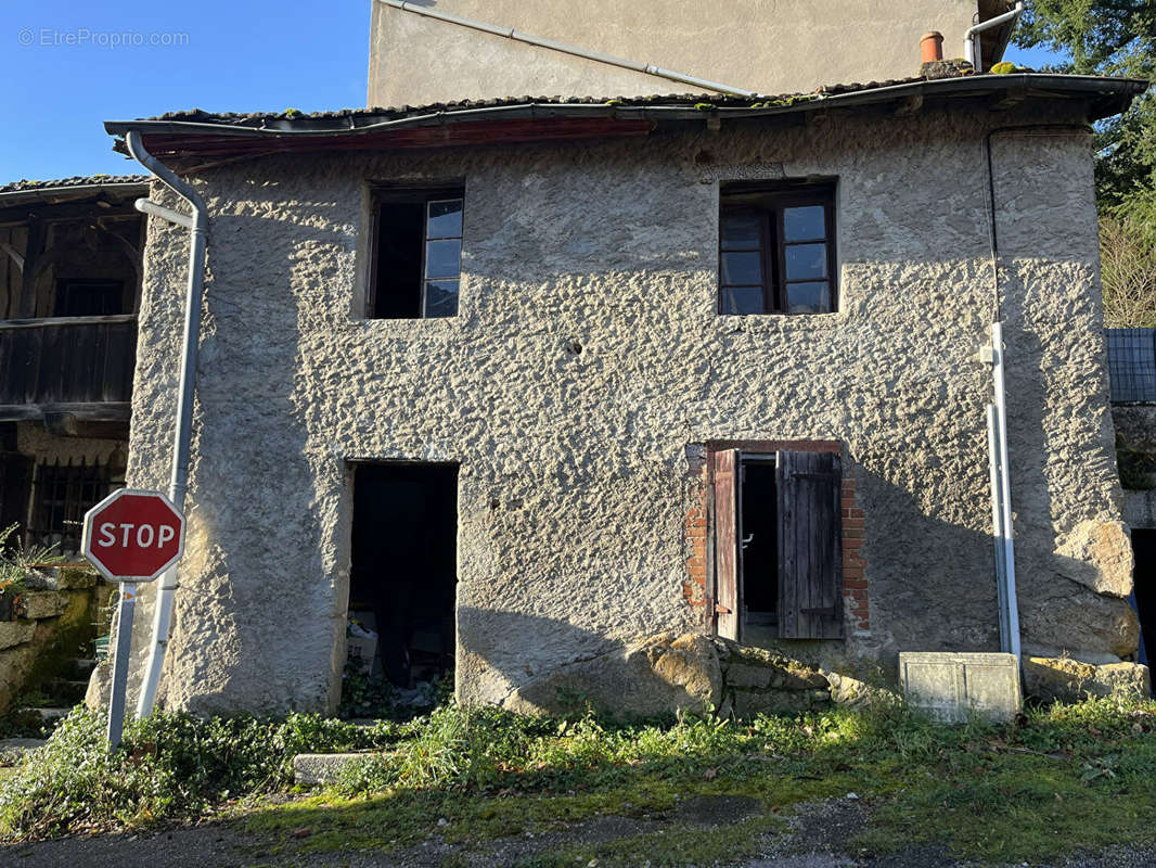 Maison à SAINT-RIRAND