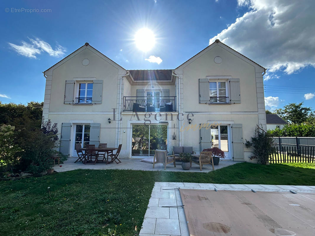 Maison à ASNIERES-SUR-OISE