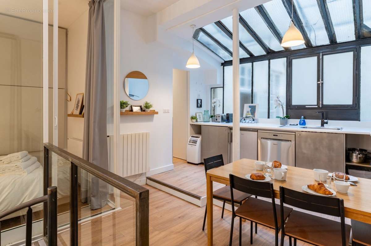 Appartement à PARIS-6E