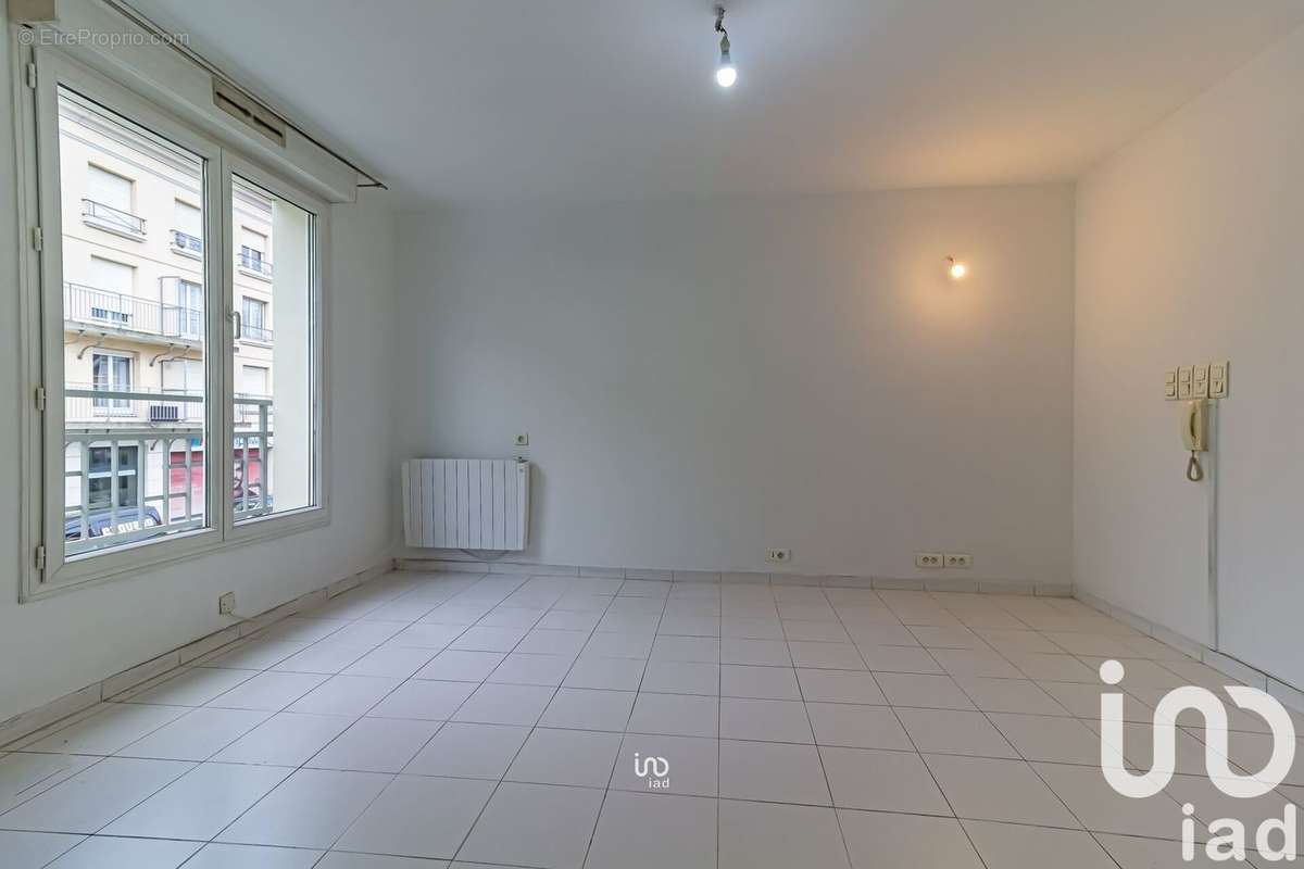 Photo 9 - Appartement à POISSY