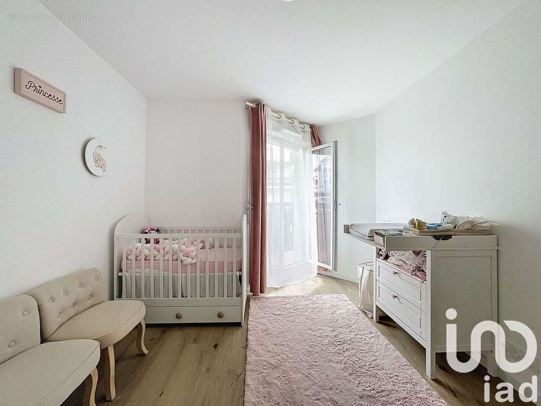 Photo 6 - Appartement à LE BLANC-MESNIL