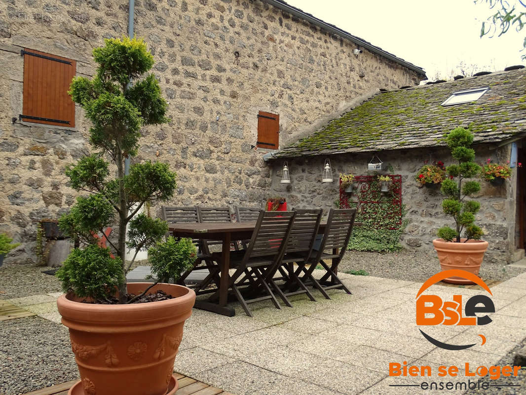 a vendre maison gîte investissement lozère BSLE Bien se loger ensemble saint chély d&#039;apcher - Maison à CHATEAUNEUF-DE-RANDON